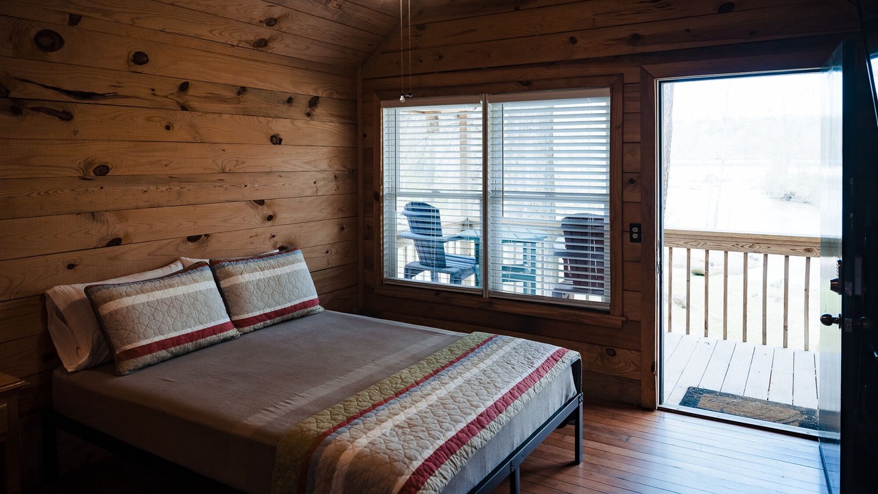 Photo of Others in Juliette