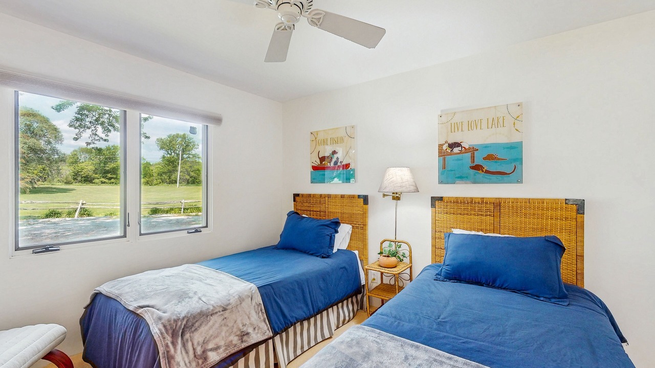 Photo of Bedroom in North Hero