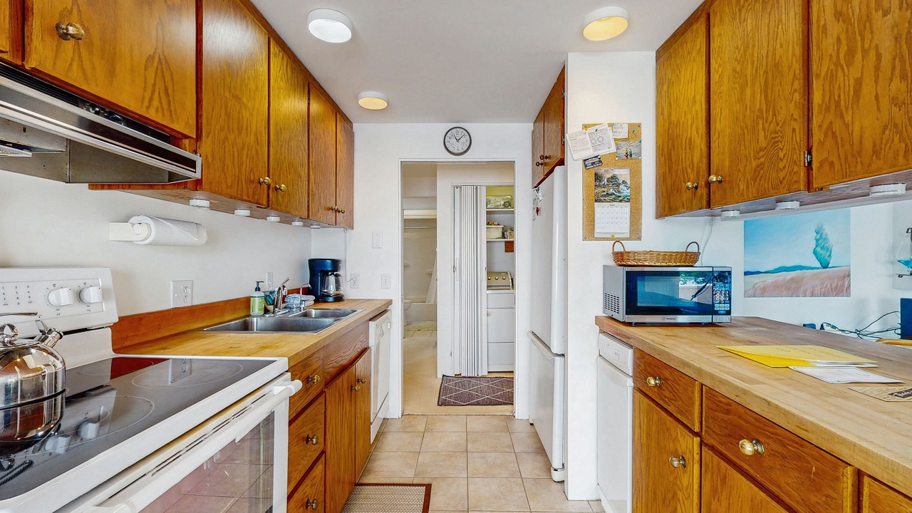 Photo of Kitchen in North Hero