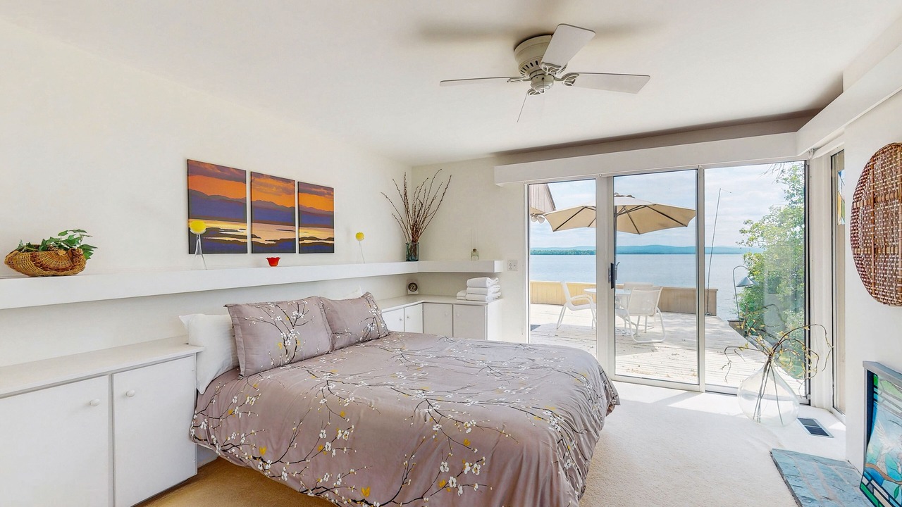 Photo of Bedroom in North Hero