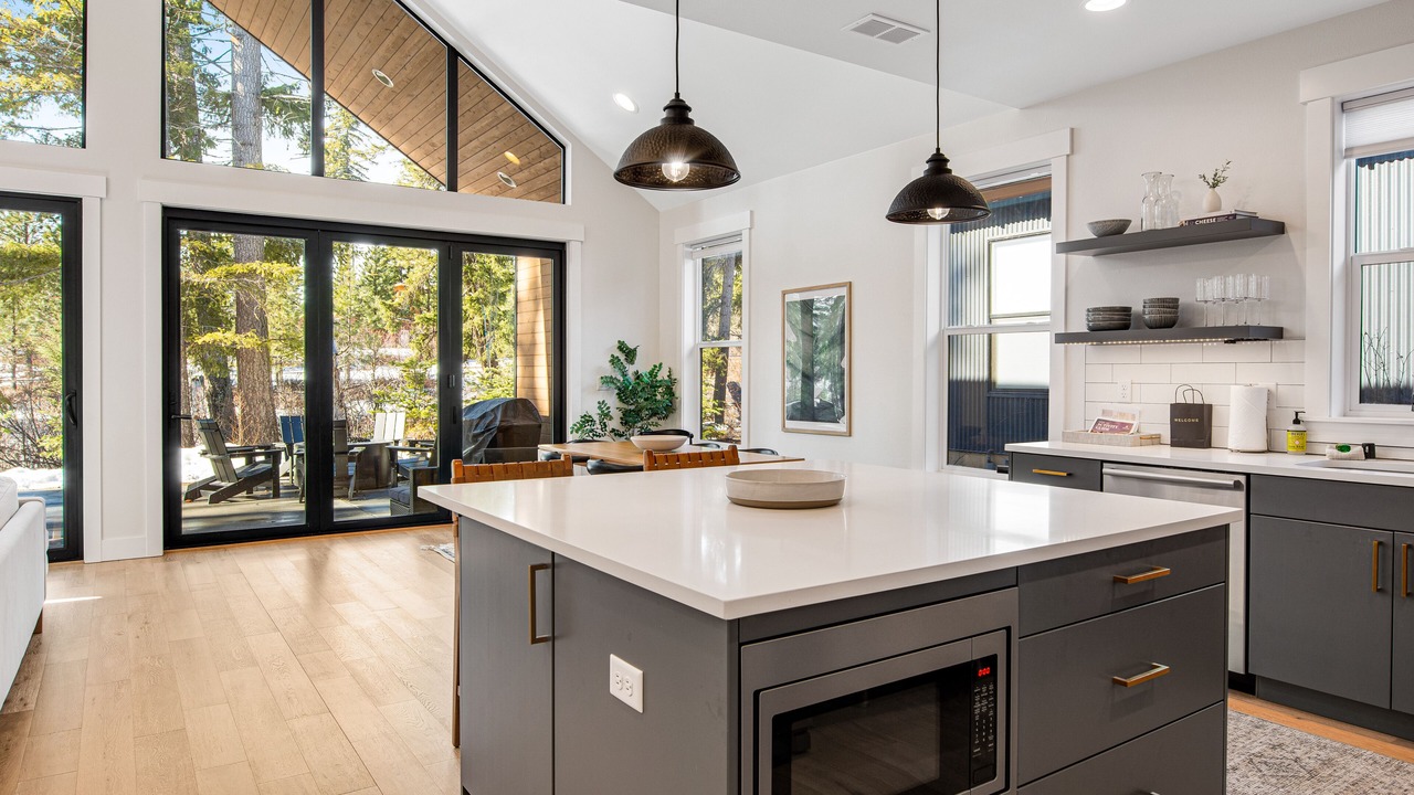 Photo of Kitchen in Roslyn