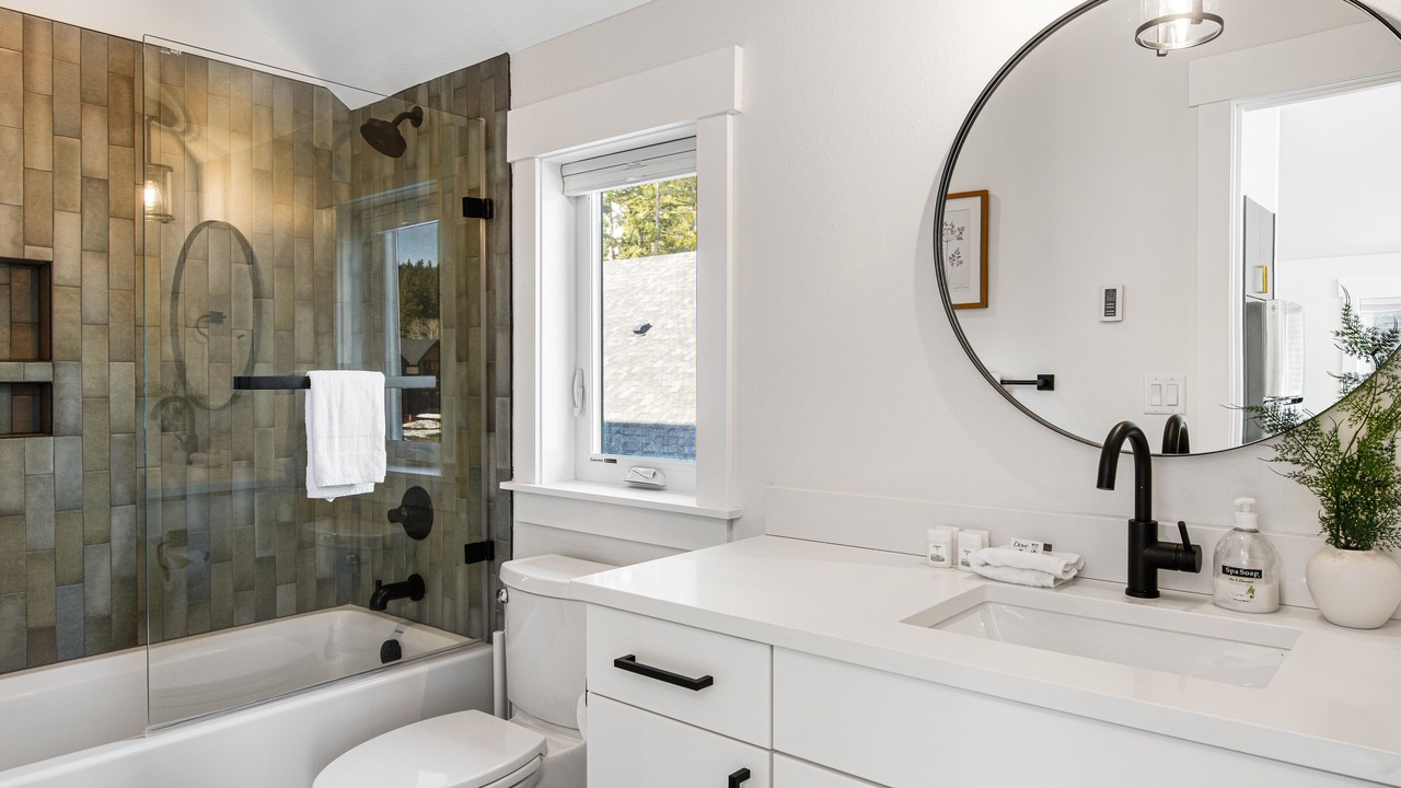 Photo of Bathroom in Roslyn