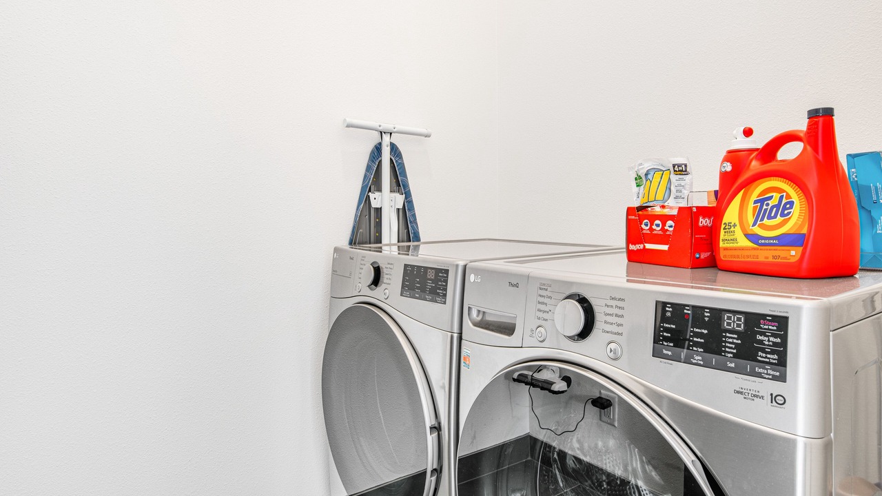 Photo of Others in Roslyn