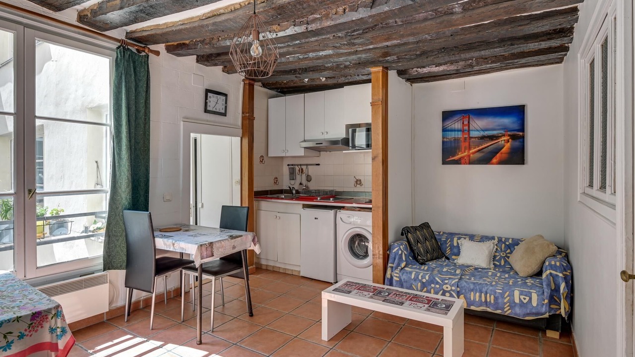 Photo of Others in Saint-Merri