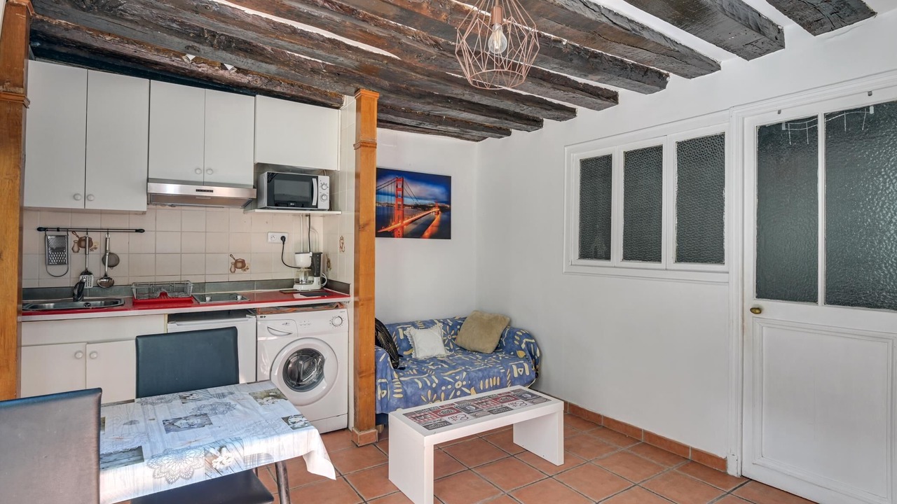 Photo of Others in Saint-Merri