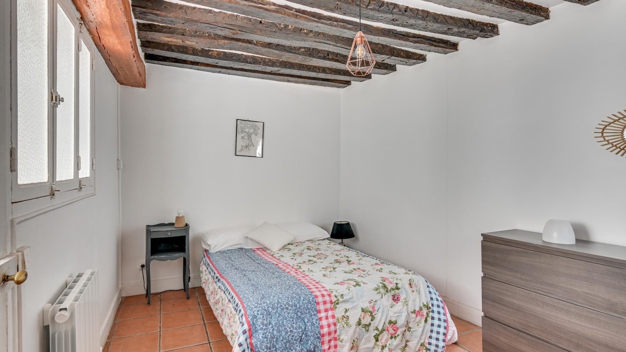 Photo of Bedroom in Saint-Merri