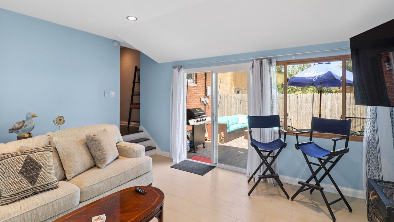 Photo of Livingroom in Miller Beach