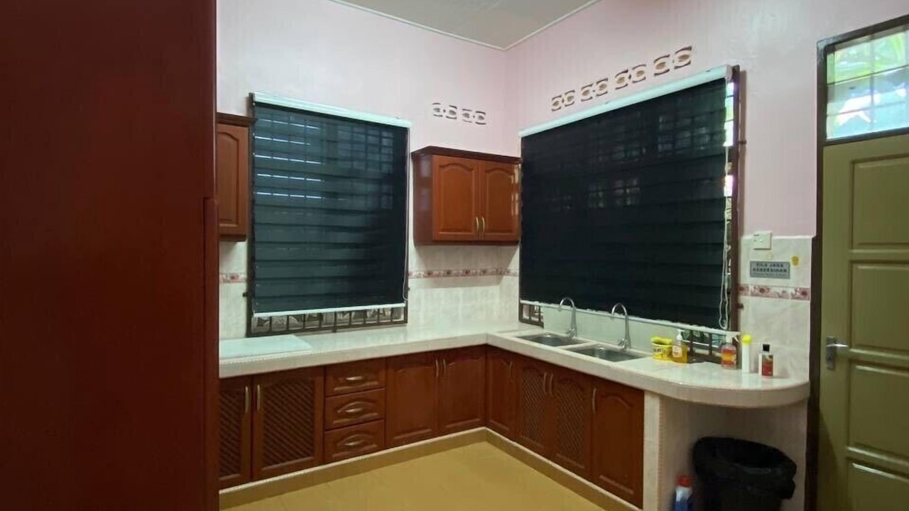 Photo of Kitchen in Sungai Rengas Lama