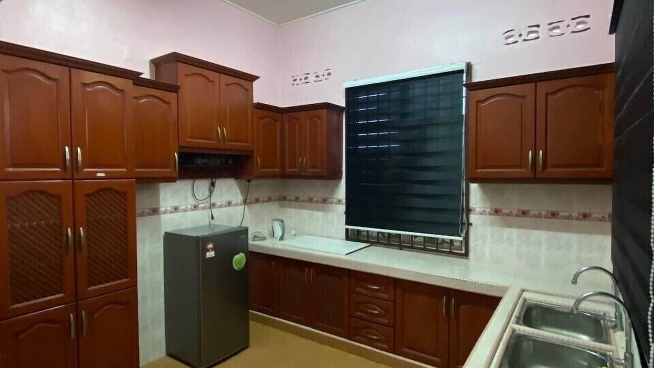 Photo of Kitchen in Sungai Rengas Lama