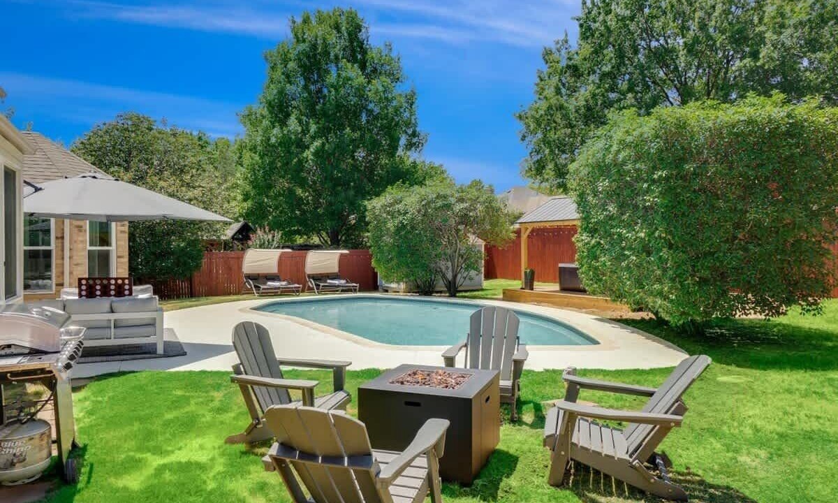 Photo of Outdoor in Flower Mound