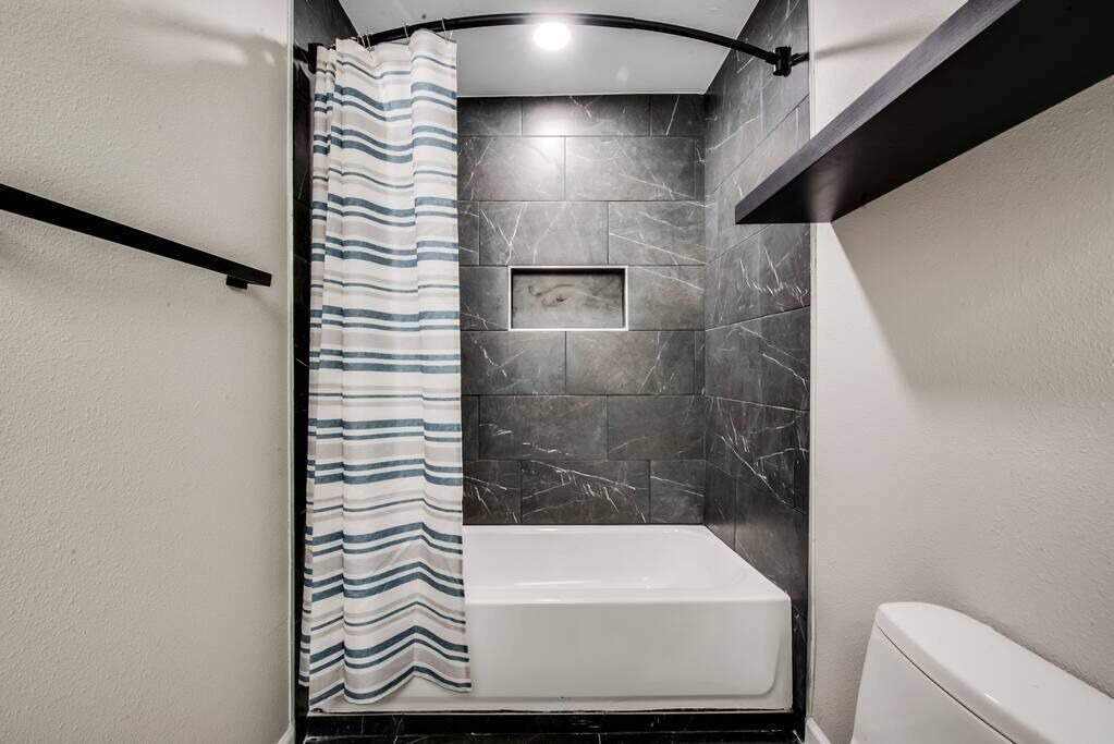 Photo of Bathroom in Haltom City