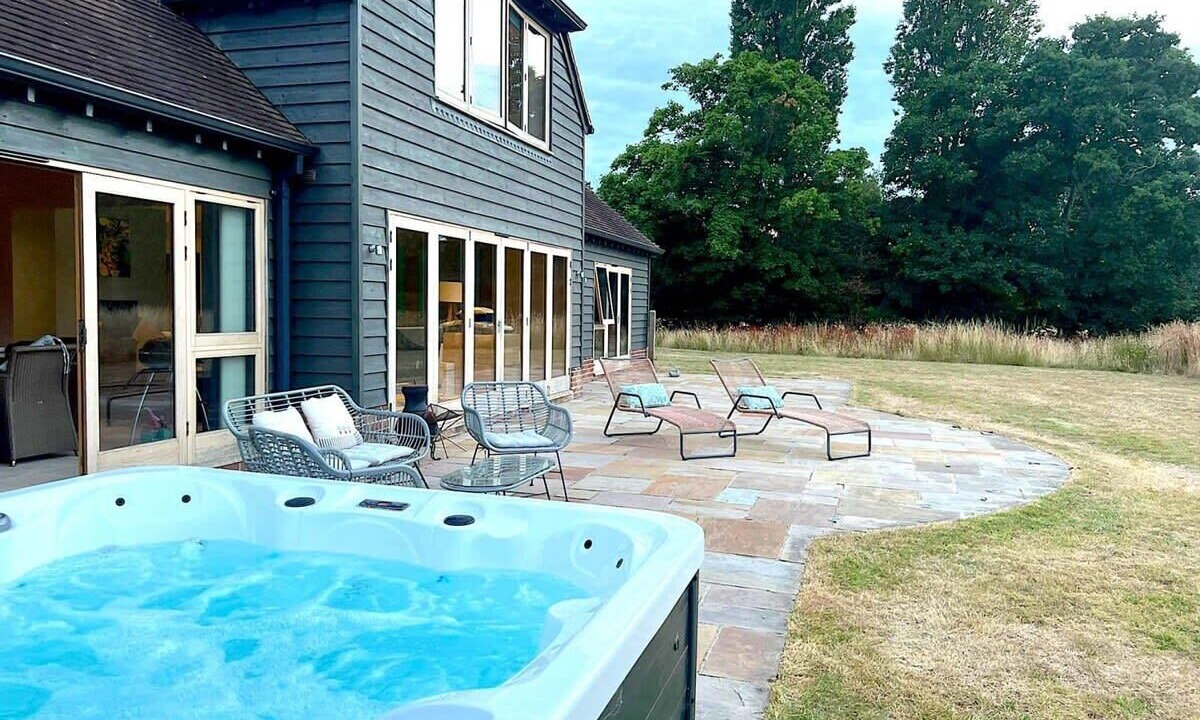 Photo of Others in Chichester