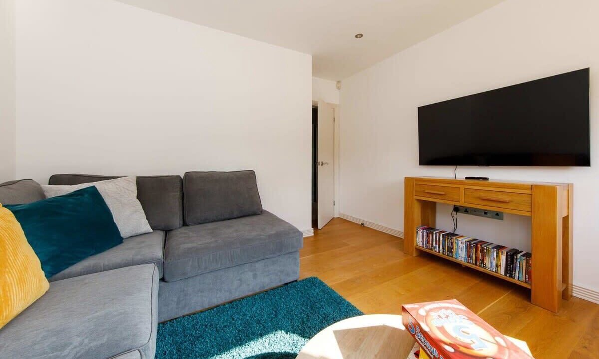 Photo of Others in Chichester