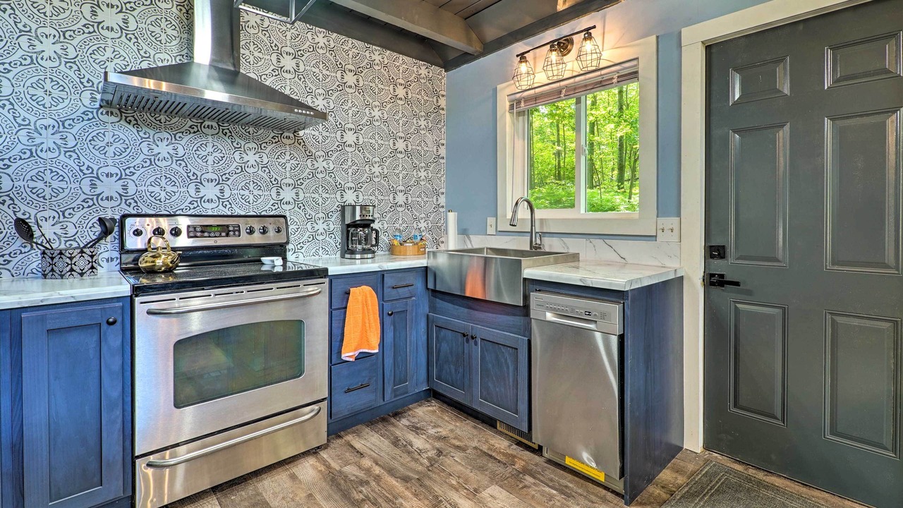 Photo of Kitchen in Canadian Lakes