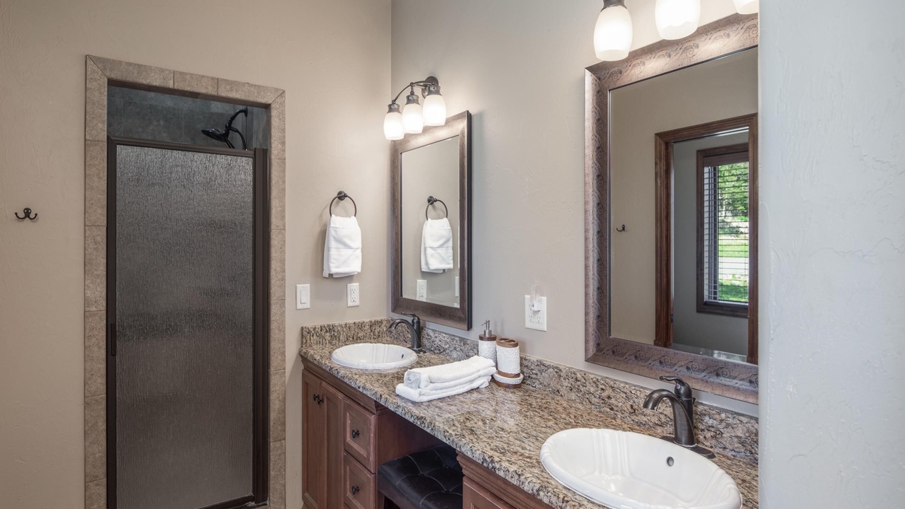 Photo of Bathroom in Ruidoso
