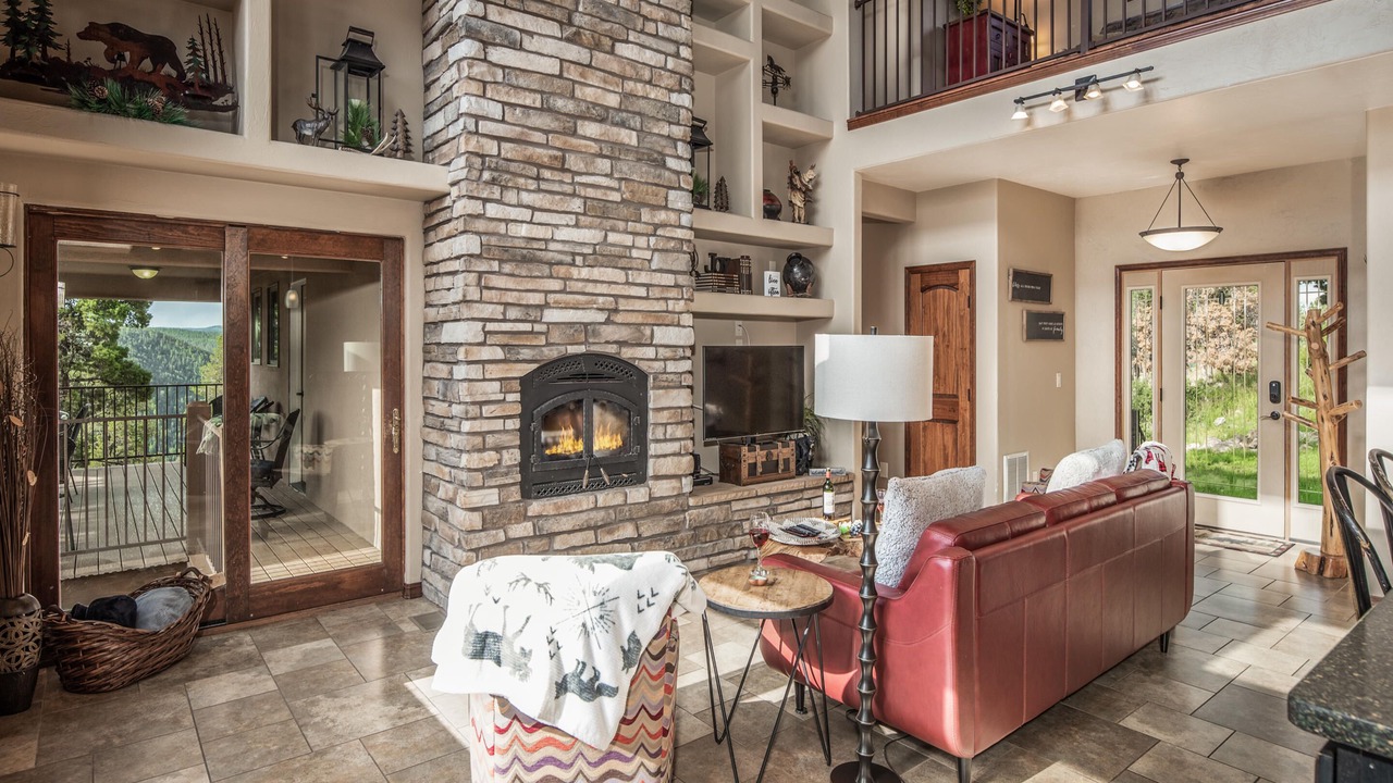 Photo of Livingroom in Ruidoso