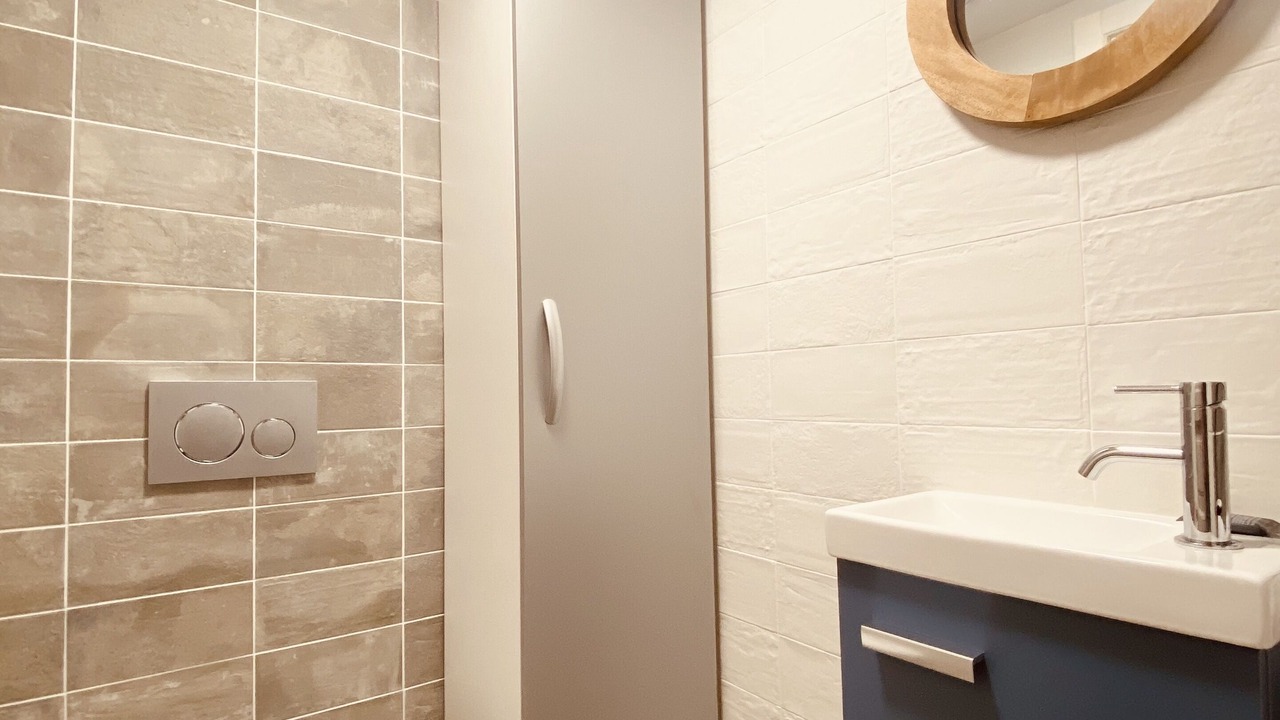 Photo of Bathroom in Llo