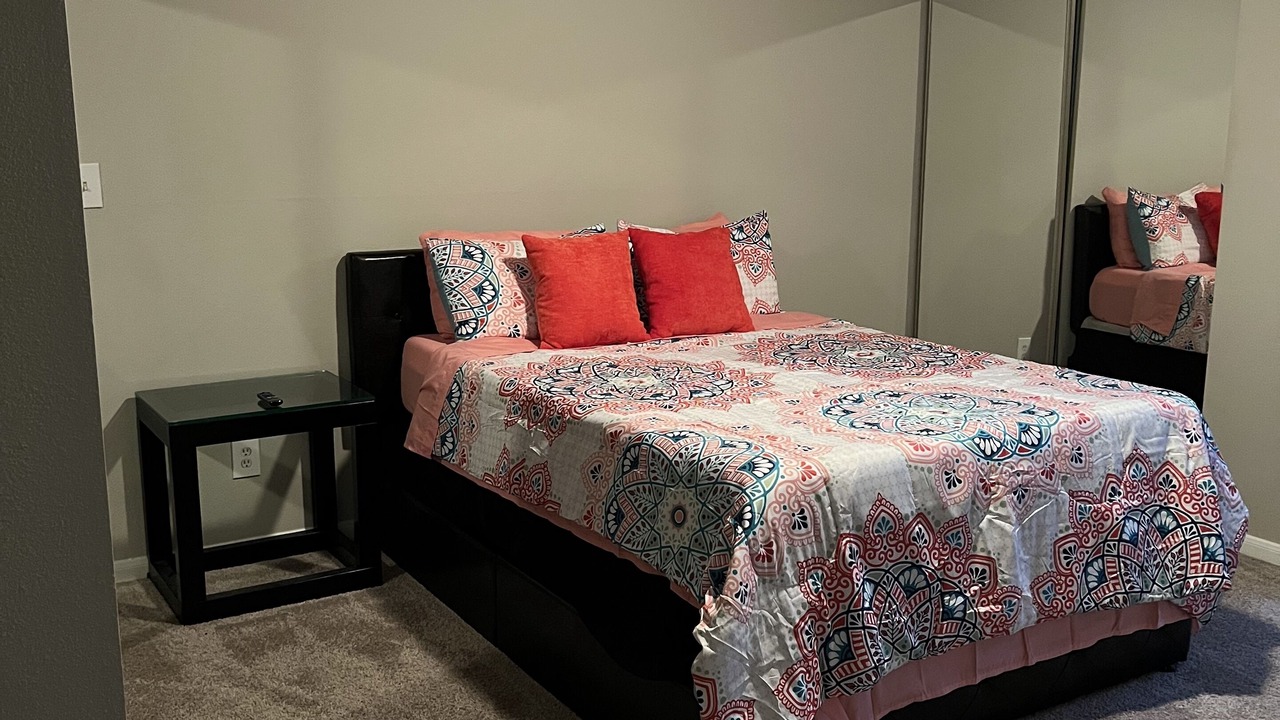 Photo of Bedroom in Uptown