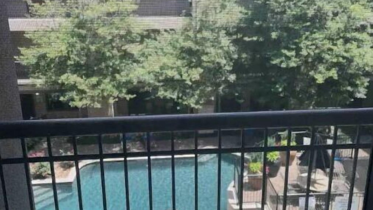 Photo of Outdoor in Uptown