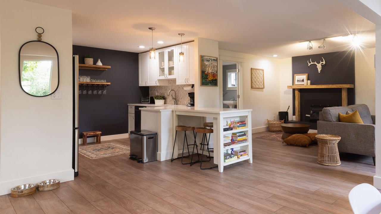 Photo of Others in Riverbend