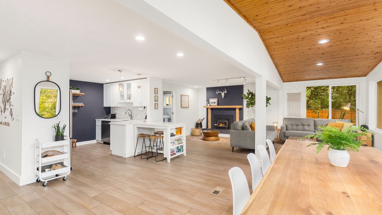 Photo of Others in Riverbend