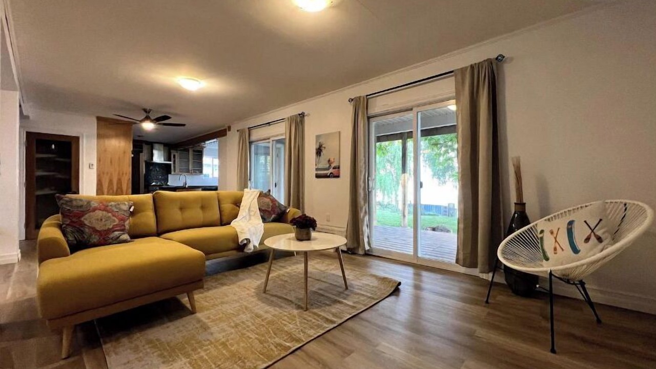 Photo of Livingroom in Batawa