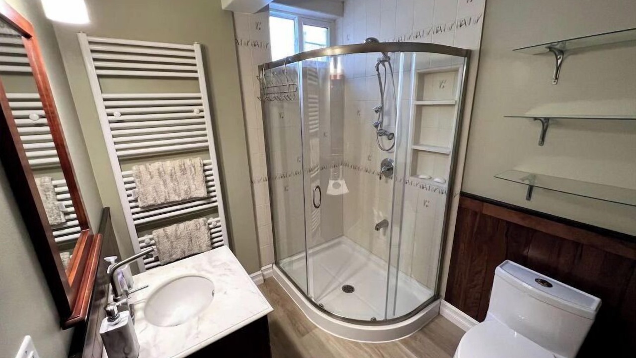 Photo of Bathroom in Batawa