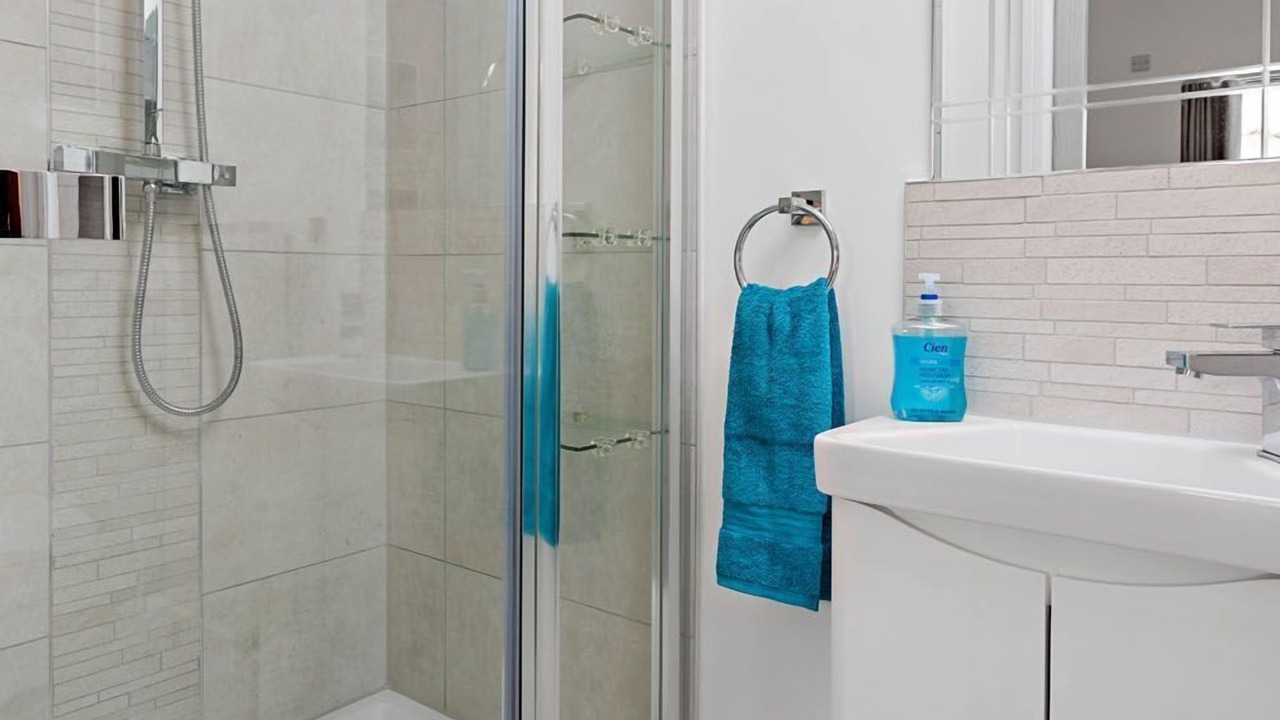 Photo of Bedroom in Teignmouth