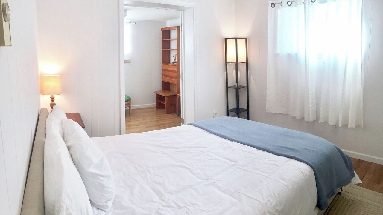 Photo of Bedroom in Pleasant Valley