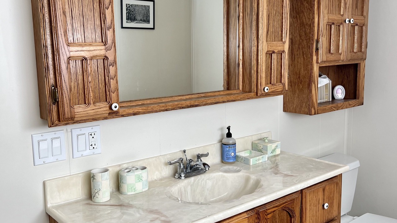 Photo of Bathroom in Pleasant Valley