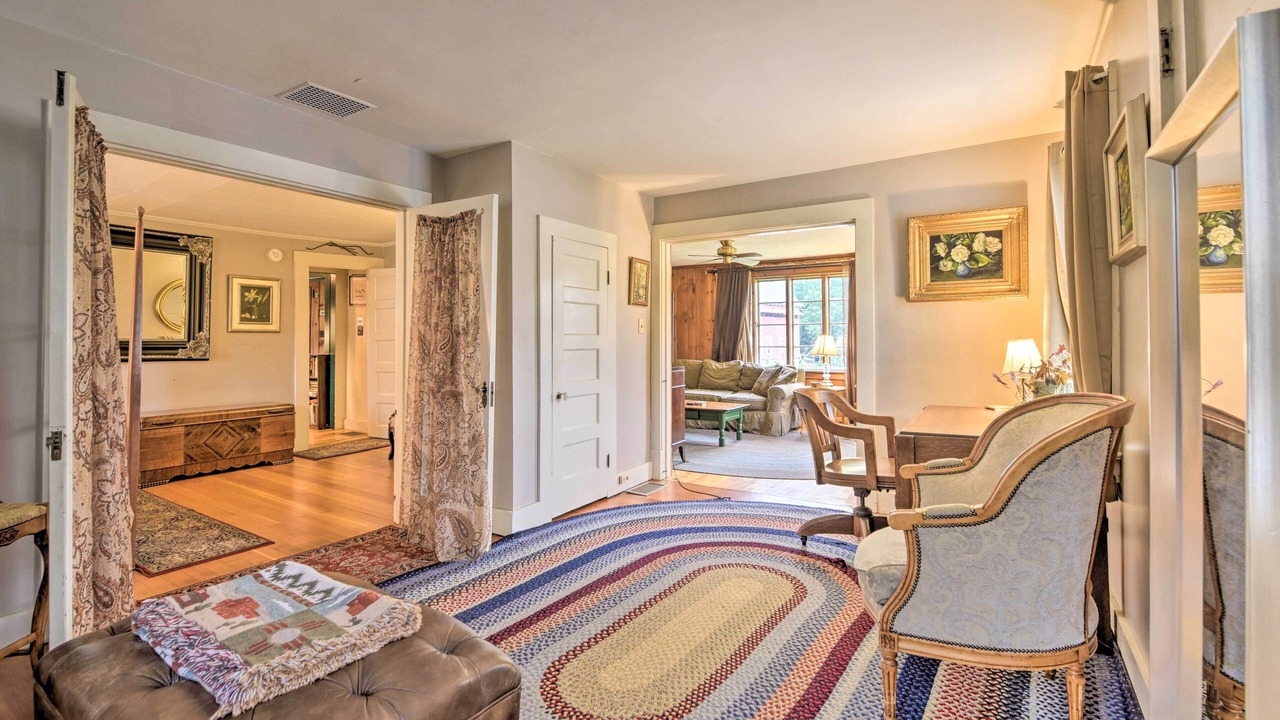 Photo of Livingroom in Granville