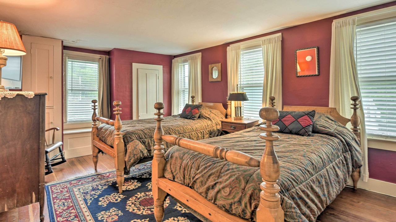 Photo of Others in Granville