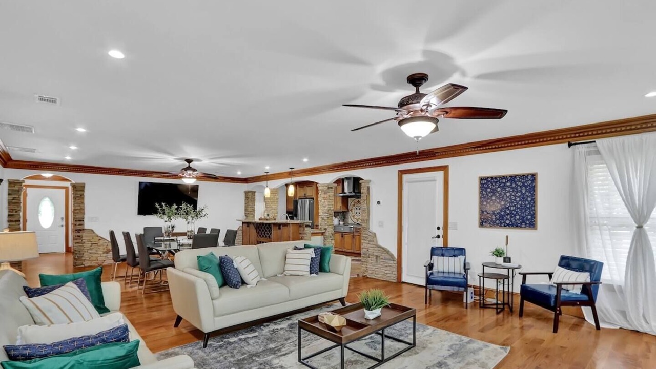 Photo of Bedroom in North Brookhaven