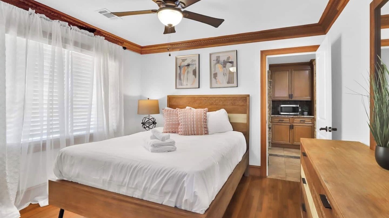 Photo of Bedroom in North Brookhaven