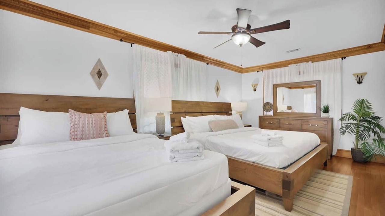 Photo of Bedroom in North Brookhaven