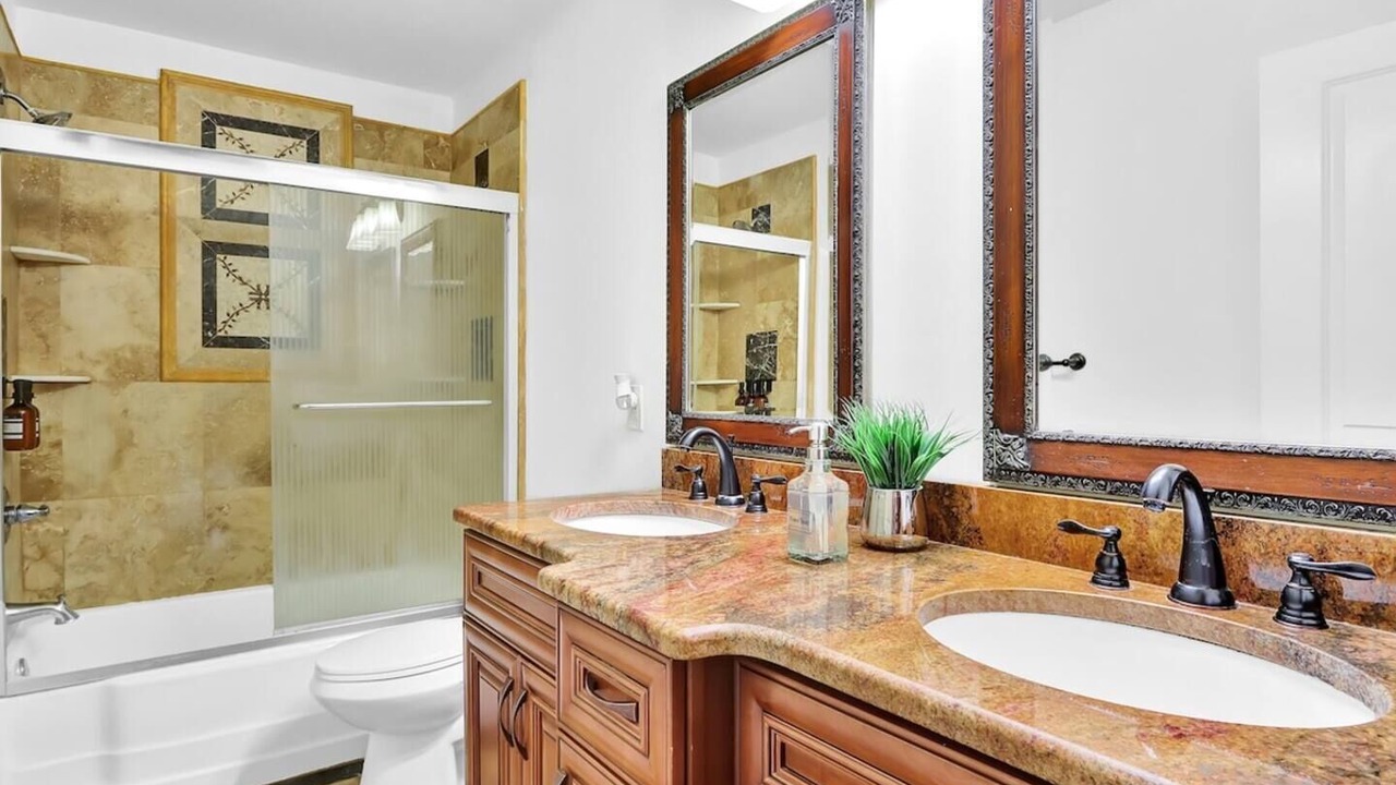 Photo of Bathroom in North Brookhaven