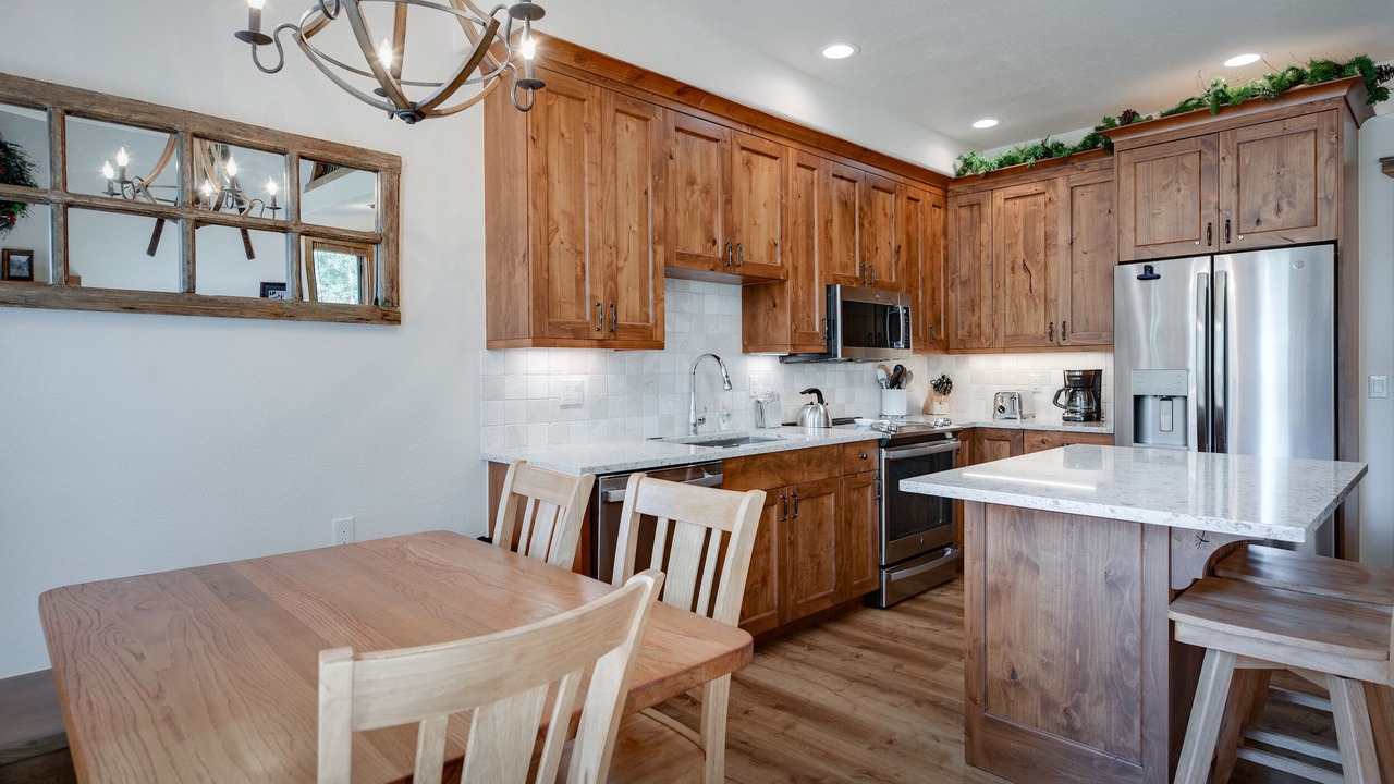Photo of Kitchen in Four O'Clock