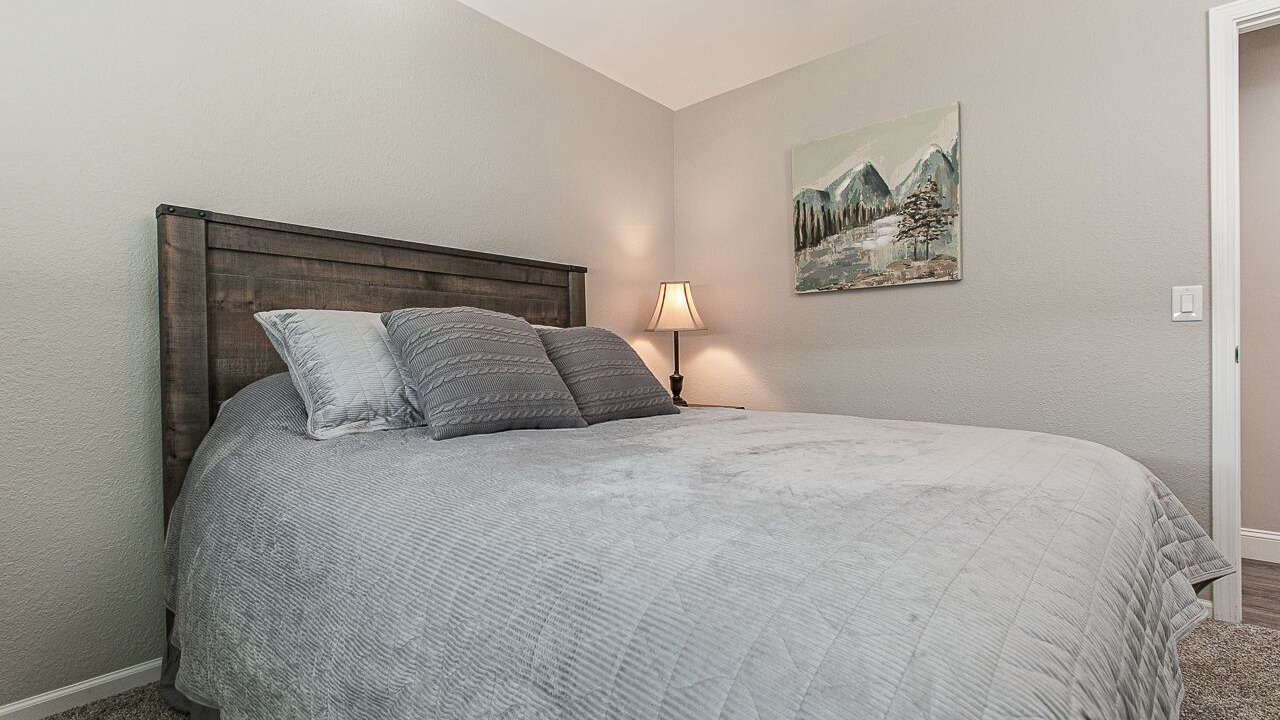 Photo of Bedroom in Dubuque