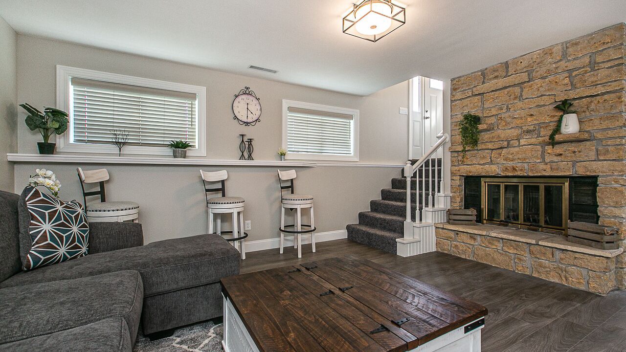 Photo of Livingroom in Dubuque