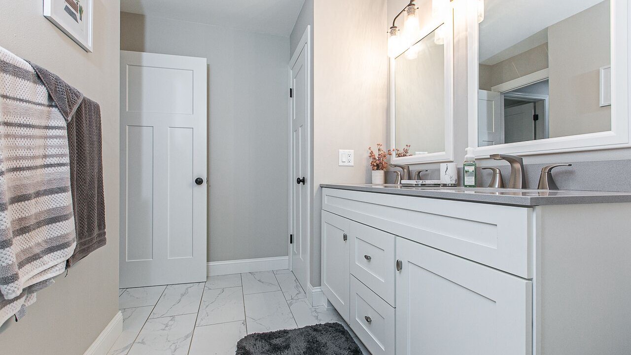 Photo of Bathroom in Dubuque