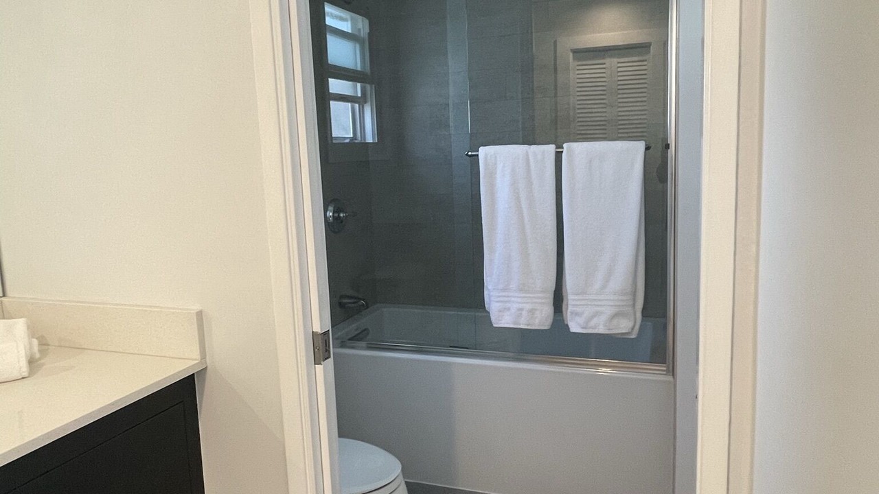 Photo of Bathroom in The Jungle
