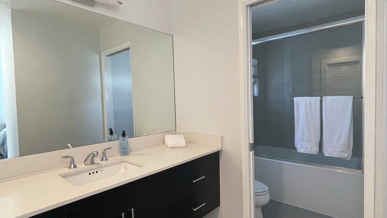 Photo of Bathroom in The Jungle