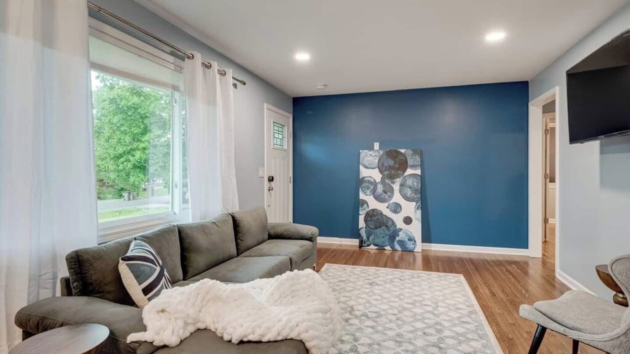 Photo of Livingroom in Nashville-Davidson