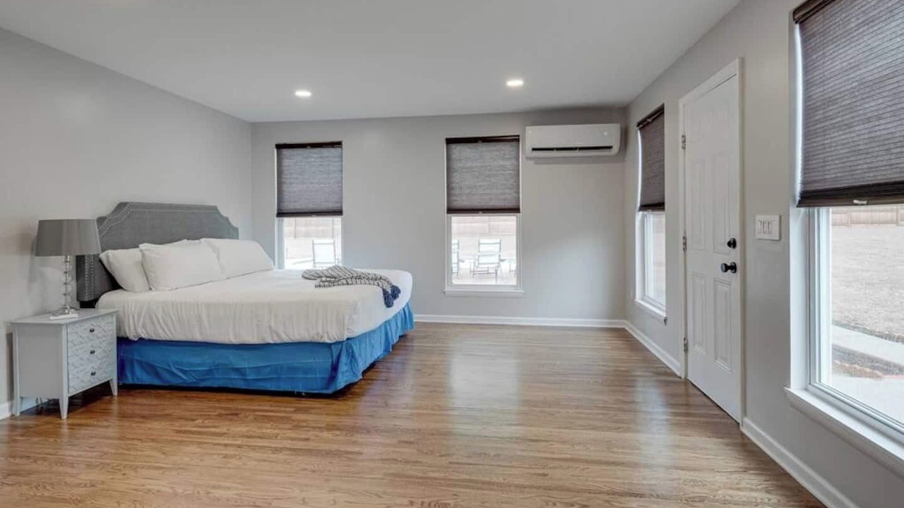 Photo of Bedroom in Nashville-Davidson