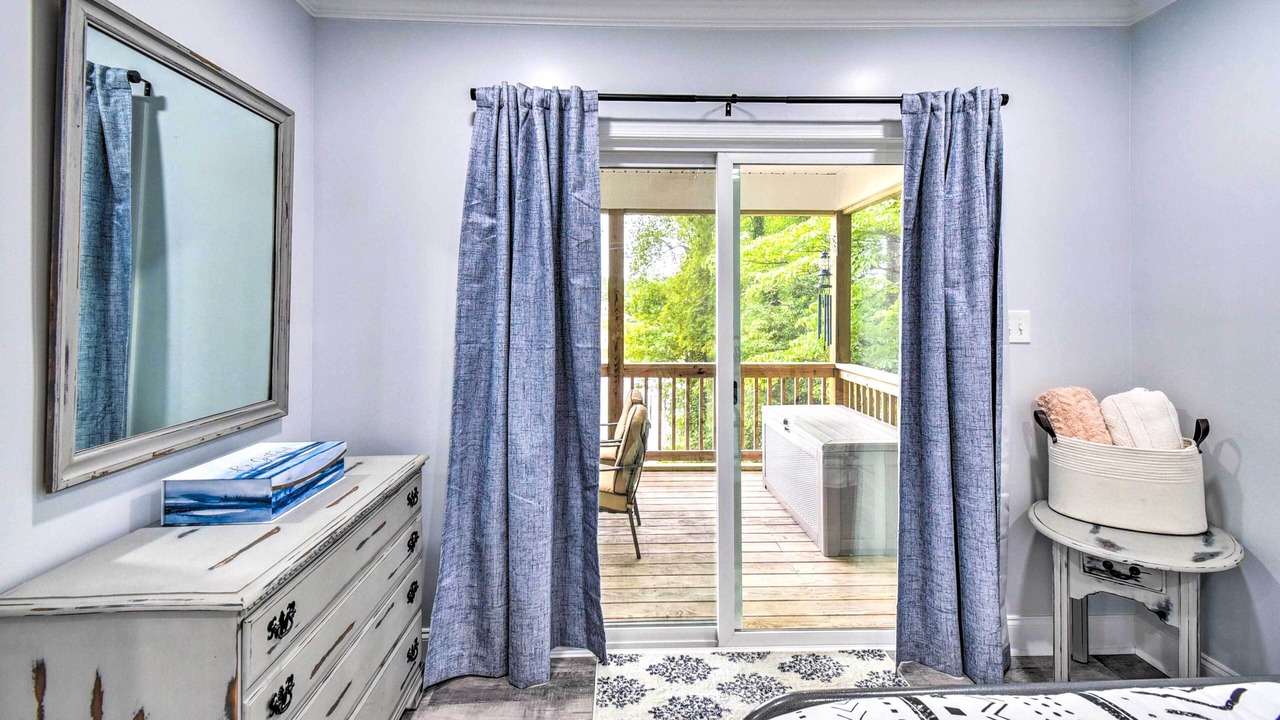 Photo of Bedroom in Dutton