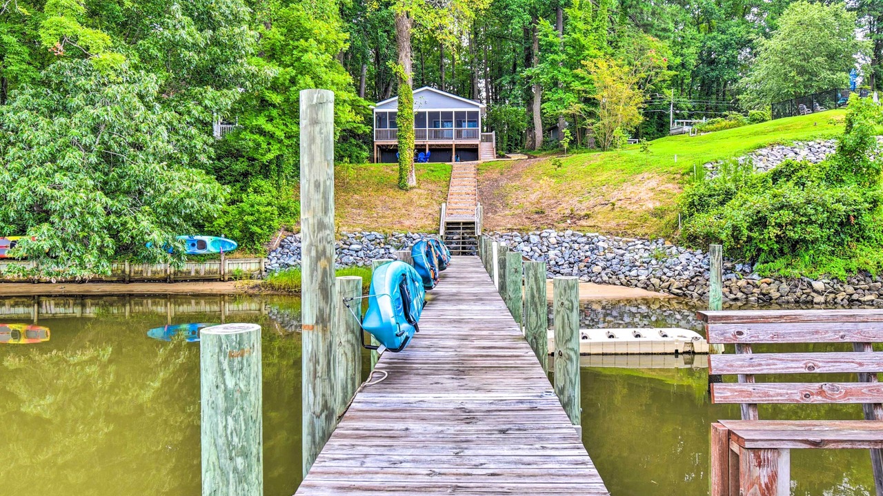 Photo of Outdoor in Dutton