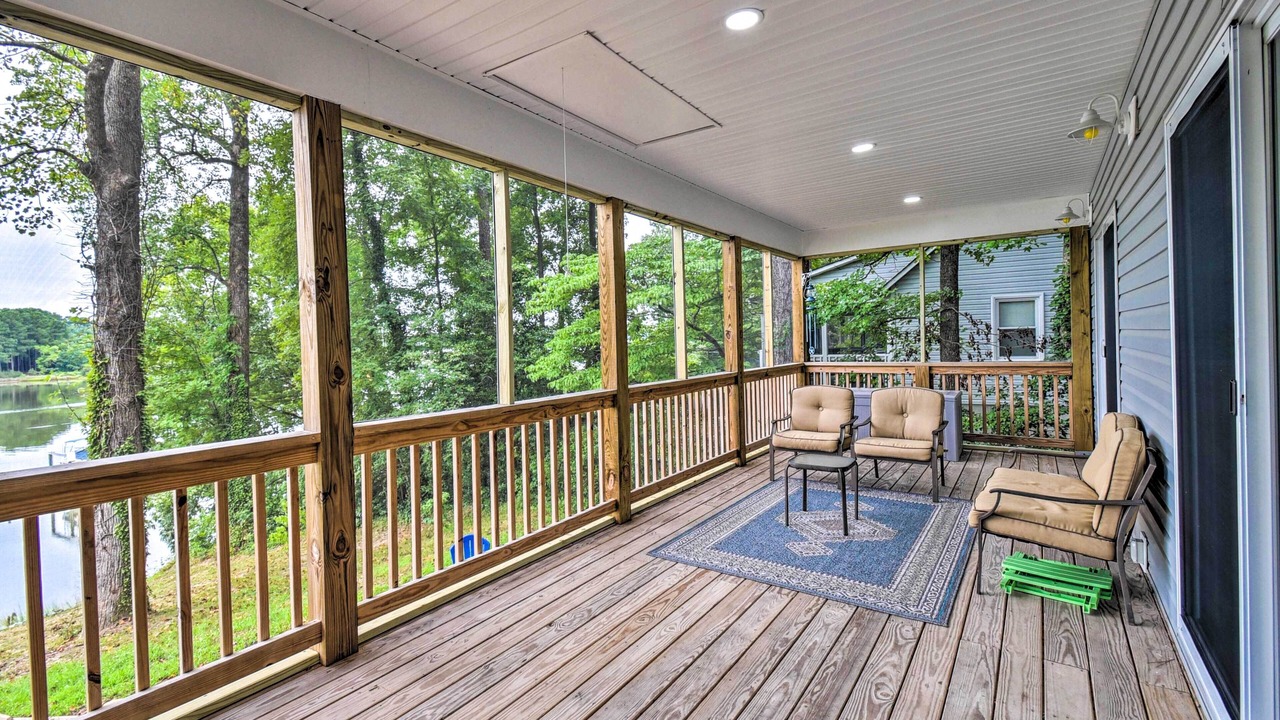 Photo of Outdoor in Dutton