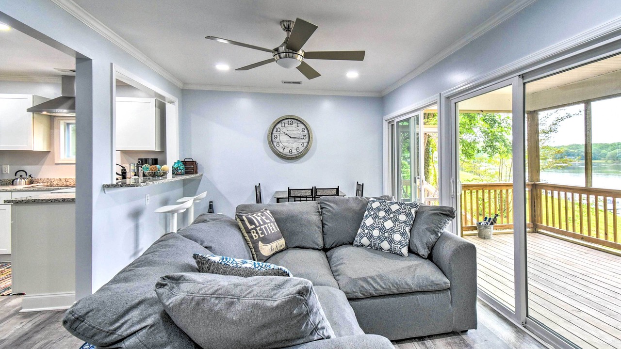 Photo of Livingroom in Dutton
