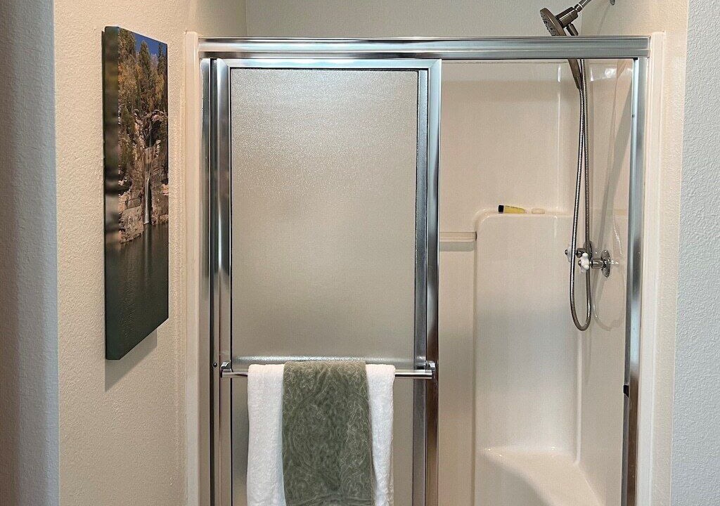 Photo of Bedroom in Branson West
