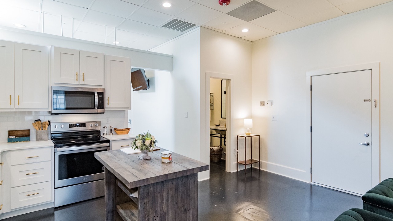 Photo of Kitchen in Central City